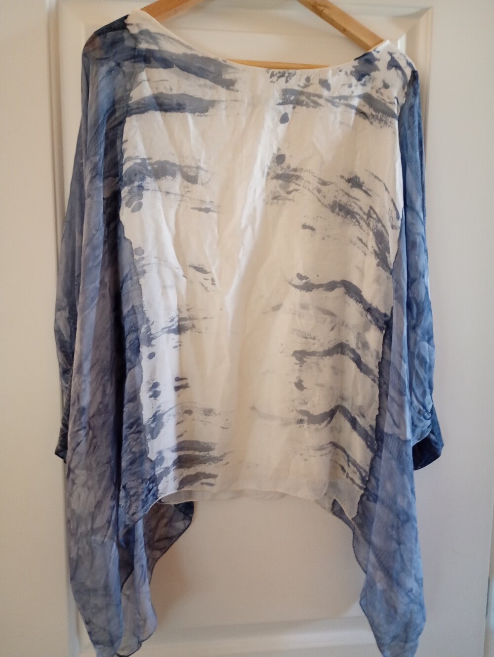 Made in Italy | Silk Blue & White Sheer Batwing Top Metallic Accent | L - Picture 5 of 7